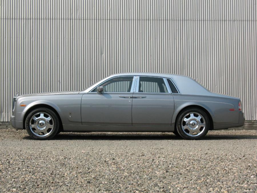 Rolls-Royce Phantom 2007 года  (фото 9 из 102)